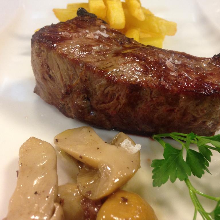 Hotel Manel 마르토렐 외부 사진
